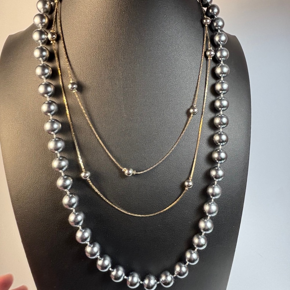 Necklace Lot Gold Tone Black Pearl Old Money Coquette Vintage